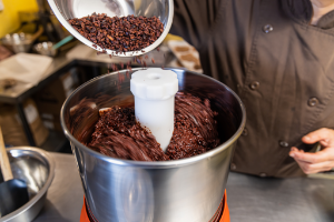 Making And Mixing Chocolate 300X200